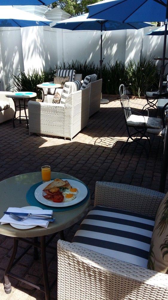 Quarters Hotel Durban Eksteriør bilde