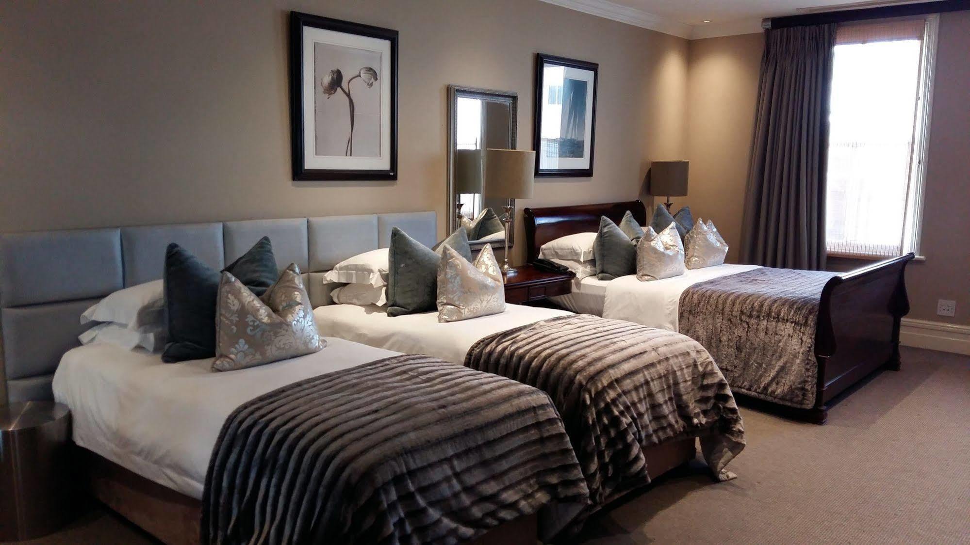 Quarters Hotel Durban Eksteriør bilde